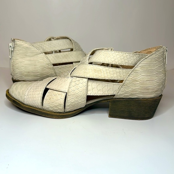 Coconuts by Matisse Lux Shootie Womens Shoes Size 9 Back Zip Side Ties Snakeskin - Picture 7 of 14
